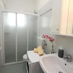 Relaxing With Garden 比比翁