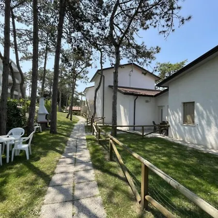 Апартаменты Relaxing With Garden